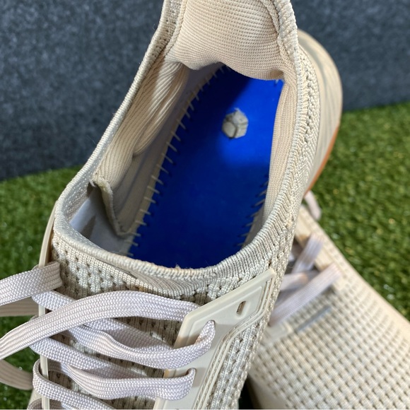 Flux footwear Women's Cream Sneakers - Picture 16 of 16